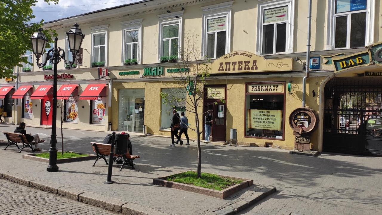 Квартира На Дерибасовcкой أوديسا المظهر الخارجي الصورة