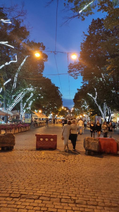 Квартира На Дерибасовcкой أوديسا المظهر الخارجي الصورة